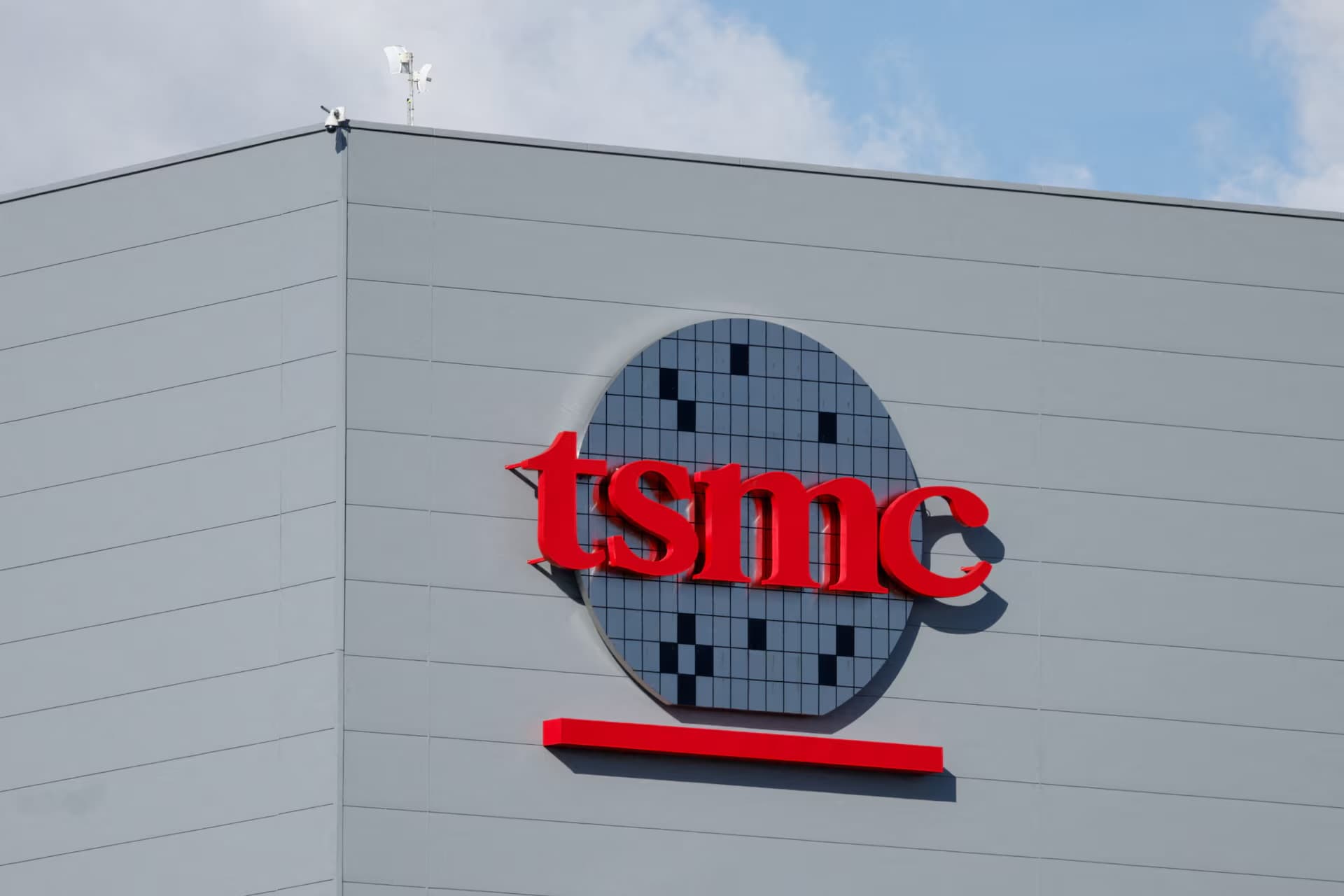 TSMC Just Posted Its Sixth Straight Record Quarter. Its CEO Says Demand Still Isn't Slowing